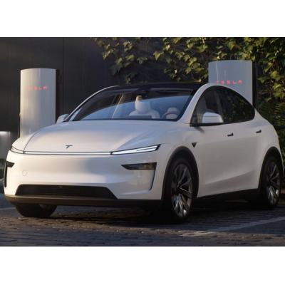 Представлена совершенно новая Tesla, которая пришла на смену бестселлеру компании: какие изменения получила Model Y 2025