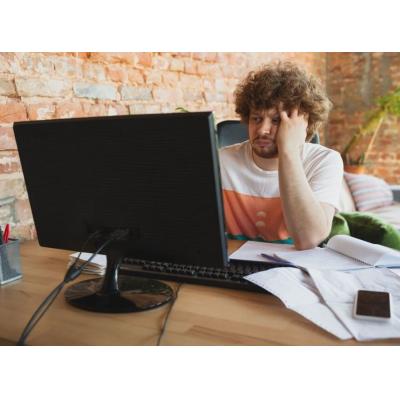 Скорость интернета упала почти у 4 млн пользователей из 21 региона России