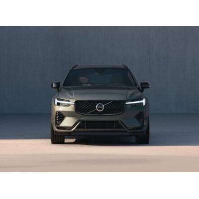 Представлен обновленный кроссовер Volvo XC60. Чем он отличается