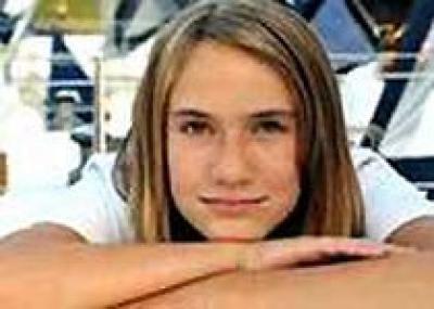 14-летней Лауре Деккер разрешили отправиться в кругосветное плавание