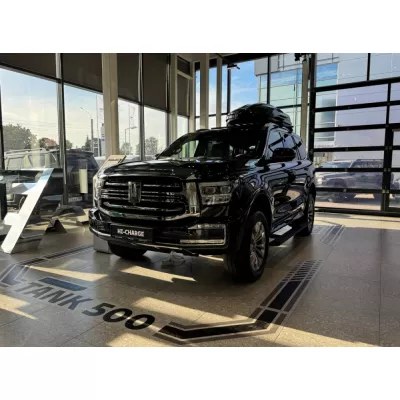 Первый подзаряжаемый гибридный внедорожник TANK 500 продали в Петербурге