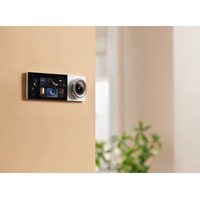 Aqara анонсировала в России многофункциональный беспроводной диммер с дисплеем V1