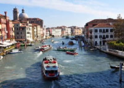 Виртуальное путешествие по каналам Венеции