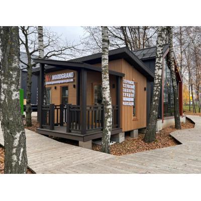 Завод WOODGRAND открыл в Москве шоурум из ДПК собственного производства
