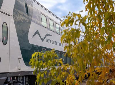 На Горьковской магистрали возобновил движение обновленный поезд «Буревестник»