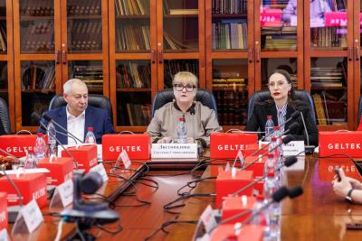 Модный «приговор»: в ТПП РФ состоялся круглый стол «Мода и креативные индустрии 2025: как сохранить креативный бизнес в условиях жесткой экономики»