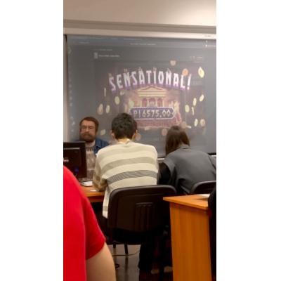 Пока студенты сдавали сопромат, преподаватель показывал онлайн-казино: что известно о скандальном видео из Москвы