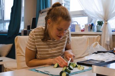 Центр лечебной педагогики «Особое детство» описал свой опыт организации учебного сопровождаемого проживания и научно обосновал его эффективность