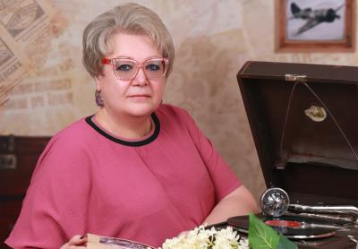 Книга директора подмосковной школы Елены Козловой стала «Книгой года»