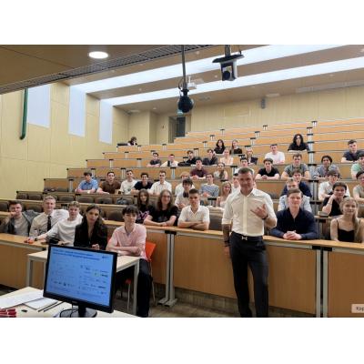 Александр Зайцев выступил перед студентами НИУ ВШЭ с лекцией о практике M&A-сделок