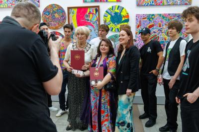 «Русский Гауди» получила высший орден общественного признания: Нина Рассен стала кавалером ордена «Почётный гражданин России»
