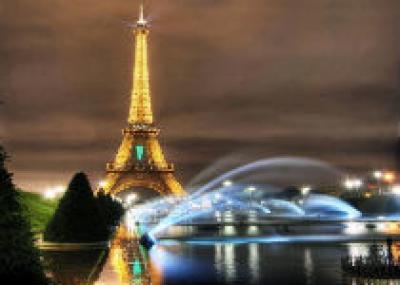 Париж – город влюбленных