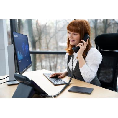 Какую IP-телефонию выбрать для Битрикс24 и amoCRM: обзор 7 сервисов для бизнеса