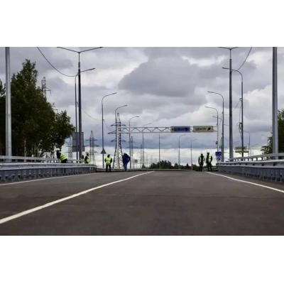 В Нижневартовске досрочно открыли стратегический мост