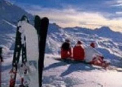 На горнолыжных курортах Европы идет снег