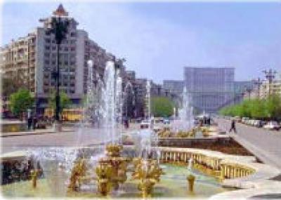 В Бухаресте туристы могут посетить бесплатные экскурсии