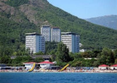 В этом году в Крыму намечено открыть более 500 пляжей