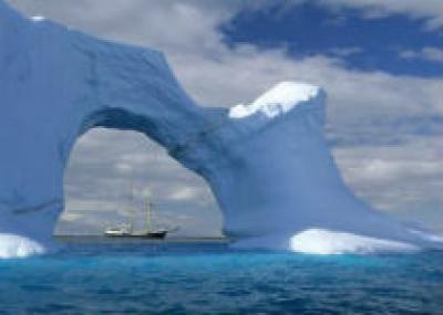 В России будет развиваться антарктический туризм