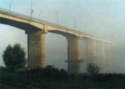 В Калуге обрушился мост через Оку, погибли люди