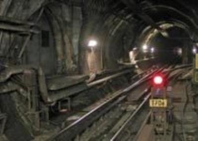Под Москвой-рекой строят тоннель