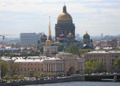 Поступила жалоба по передаче под отель зданий в центре Петербурга