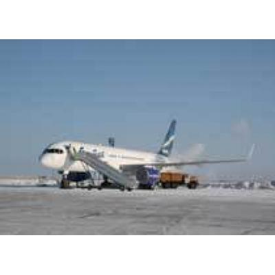 Авиакомпания «Якутия» получила новый самолет Boeing 757-200