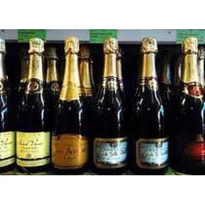 Заработки французов на экспорте шампанского за год сократились на четверть
