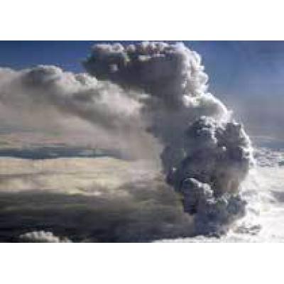 Извержение индонезийского вулкана Мерапи может угрожать авиации