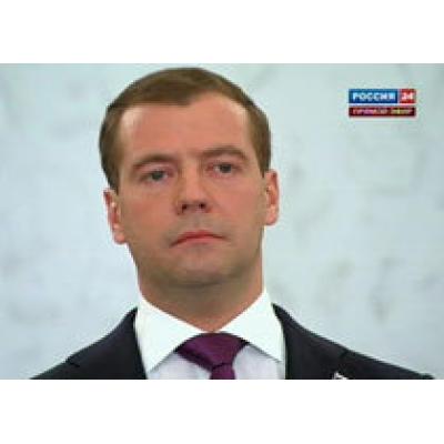Медведев предупредил о новой гонке вооружений