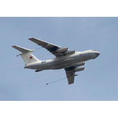 Россия продолжает участвовать в тендере ВВС Индии на закупку шести многоцелевых самолетов-заправщиков