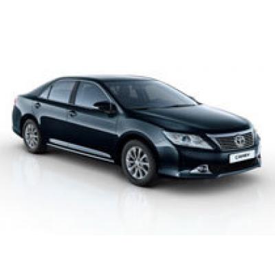 Новую Toyota Camry будут собирать в России и ввозить из Японии