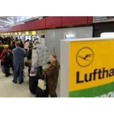 Lufthansa отменила четверть рейсов из-за забастовки