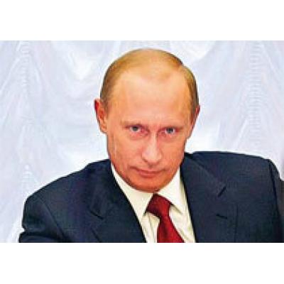 Путин похвалил политику правительства в автопроме