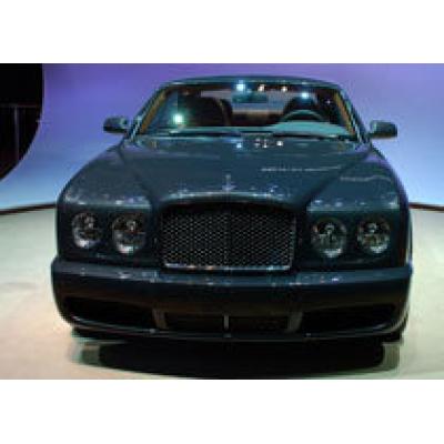 Bentley представляет четырехместное купе класса люкс