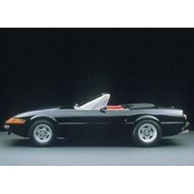 Ferrari 365 GTS/4 1972 года выставляется на аукцион за $500 тыс