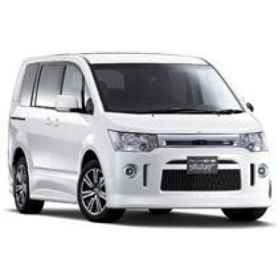 Mitsubishi выпустил новую версию Delica D:5