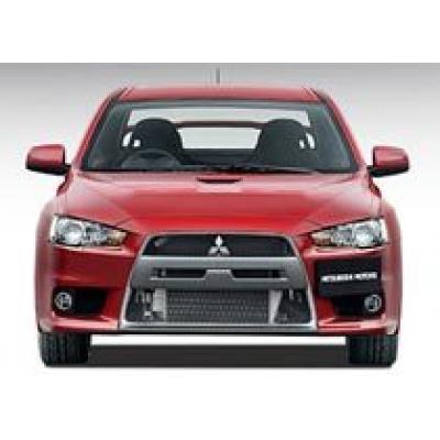 Mitsubishi будет выпускать два турбированных `Лансера`