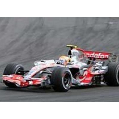 Льюис Гамильтон выиграл Гран-при Венгрии