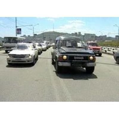Автомобилисты Владивостока протестуют против отсутствия бланков в ГИБДД