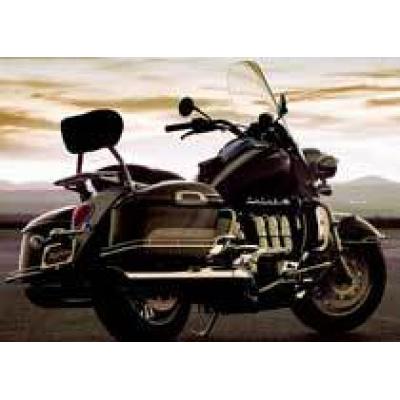 Первые фото нового Triumph Rocket III Touring