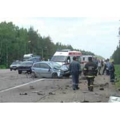 В Нижегородской области ВАЗ столкнулся с `Мерседесом`