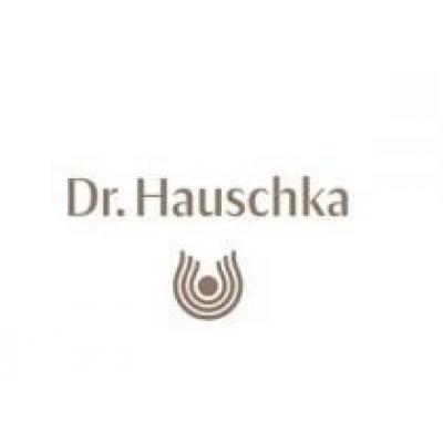 Официальный художник по макияжу бренда Dr. Hauschka провел мастер-класс в Москве!