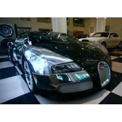 Первый Bugatti Veyron Centenaire доставлен дилеру