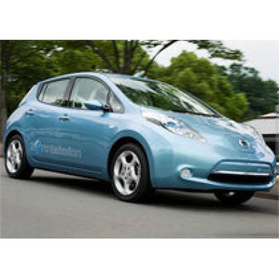 Компания Nissan показала свой первый массовый электрокар