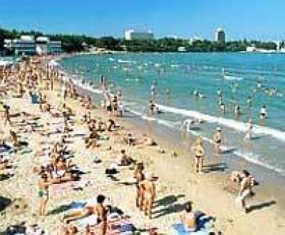 Свыше 10 миллионов курортников отдохнет на Российском юге