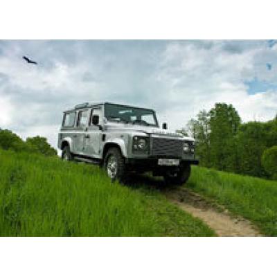 Новый Land Rover Defender появится в 2012 году