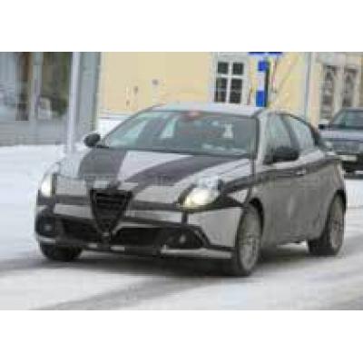 Alfa Romeo Giulietta замечена на дороге