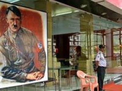 В Бомбее открылся ресторан, прославляющий Гитлера