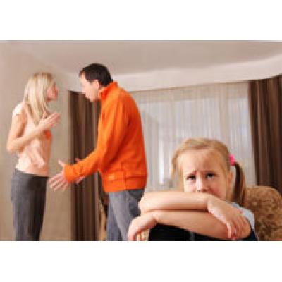 Как помочь ребенку пережить развод родителей? Что сказать