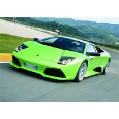 Суперкары Lamborghini отзовут из-за протечки бензобака